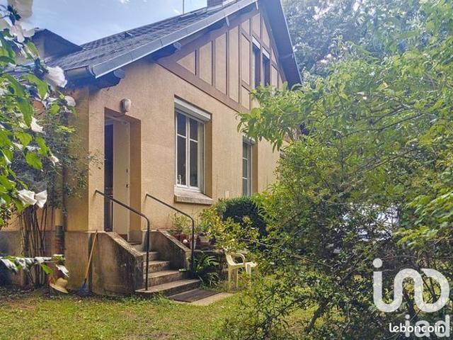 Maison vente à Laon, Bourg-et-comin