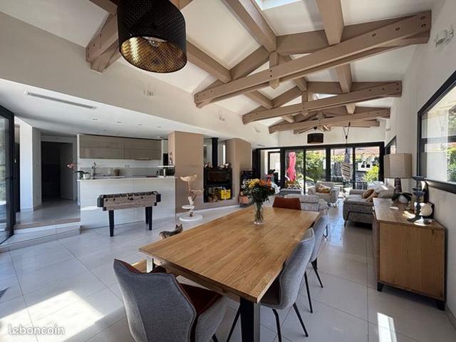 Maison vente à Aix-en-Provence, Cabriès