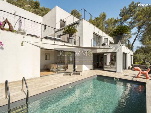 Maison vente à Arrondissement de Toulon, Solliès-toucas