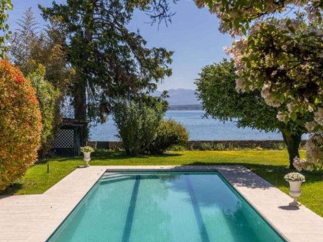 Haus kaufen in Nyon, Waadt