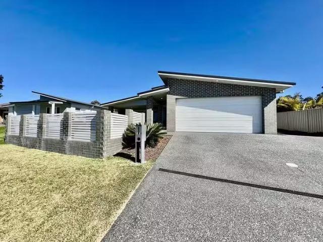 House for rent in Wallabi Point, New South Wales