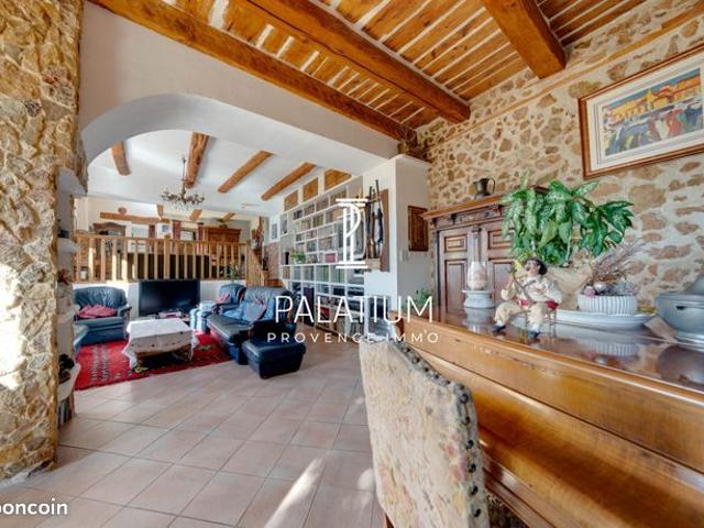 Maison vente à Marseille, Auriol