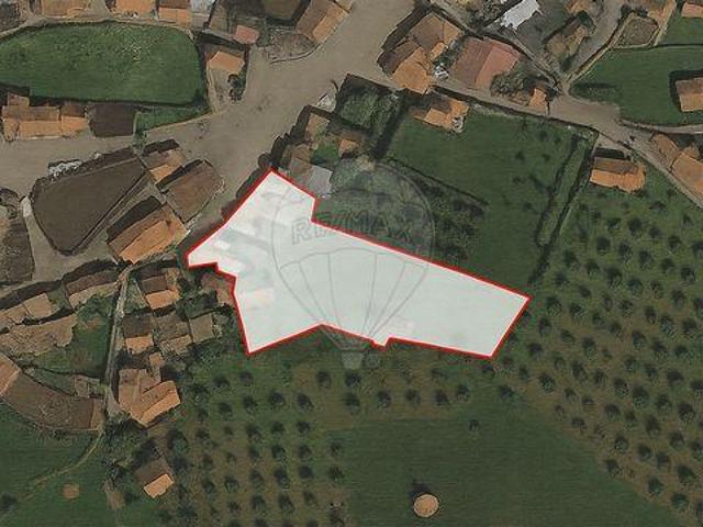 Casa venda em Sezulfe, Lamas