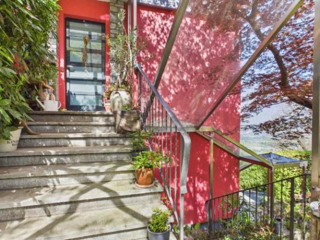 Haus kaufen in Cadenazzo, Tessin