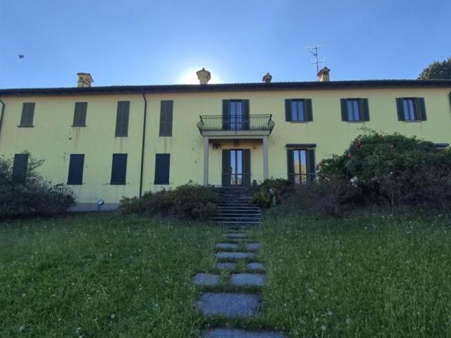 Villa Indipendente in vendita a San Fermo Della Battaglia, Lombardia