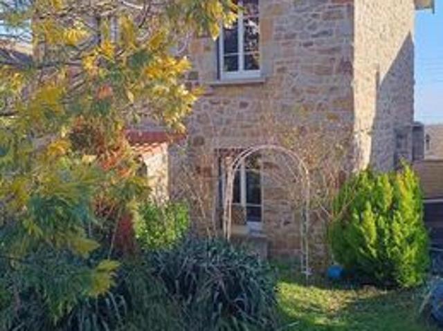 Maison vente à Clermont-Ferrand, Ceyrat