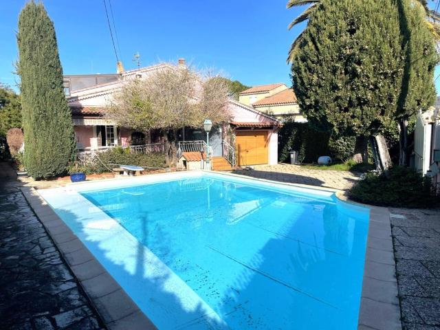Villa vente à Arrondissement de Toulon, Six-fours-les-plages