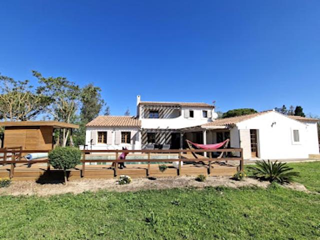 Villa vente à Arles, Saintes-maries-de-la-mer