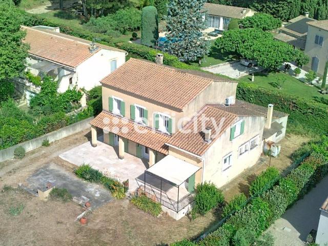 Villa vente à Saint-Rémy-de-Provence, Bouches-du-Rhône