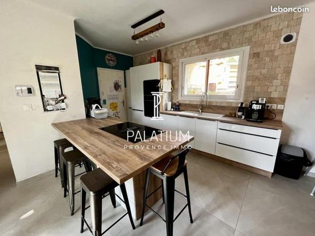 Maison vente à Salon-de-Provence, Bouches-du-Rhône
