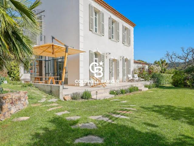 Villa vente à Arrondissement de Toulon, Carqueiranne
