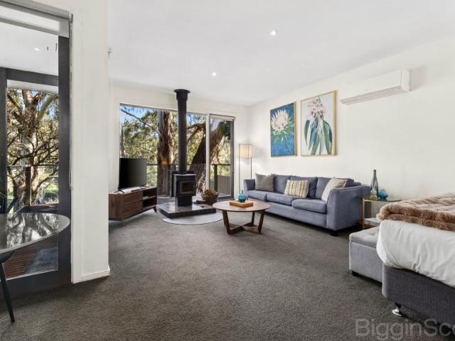 Villa for sale in Hepburn Springs, Shire of Hepburn