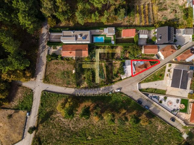 Casa venda em Santiago de Subarrifana, Marecos