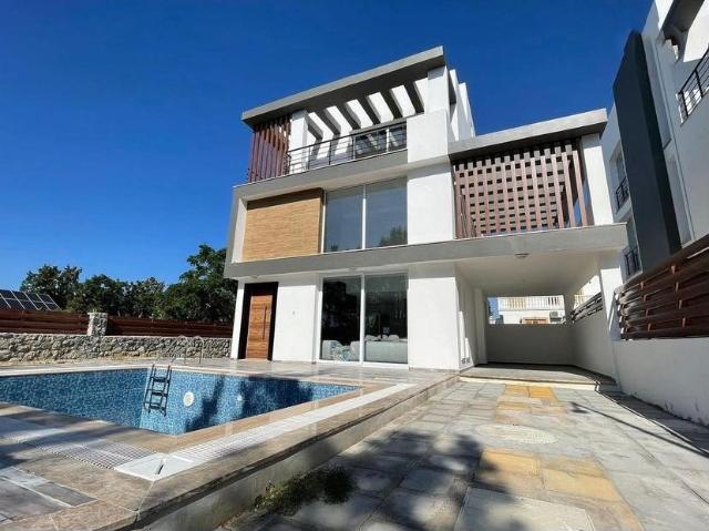 Mamak, Ankara içerisinde satılık Villa