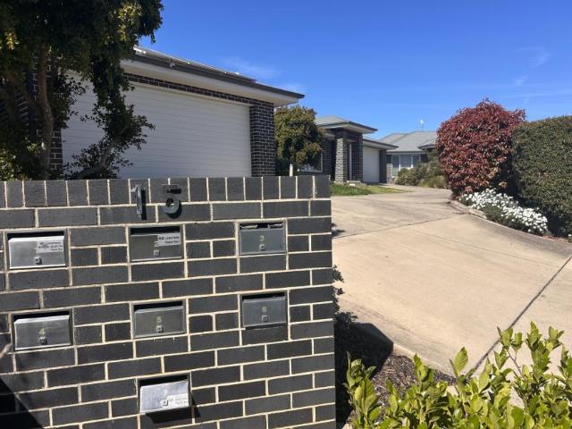 Villa for sale in Bourkelands, Wagga Wagga City Council