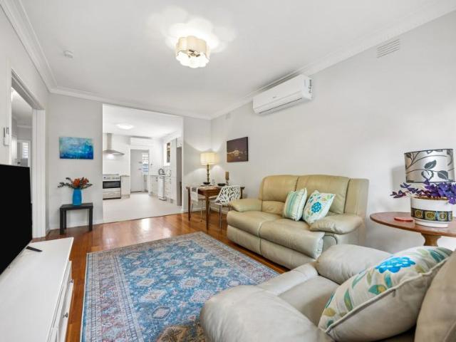 Villa for sale in Camerons Creek, Victoria