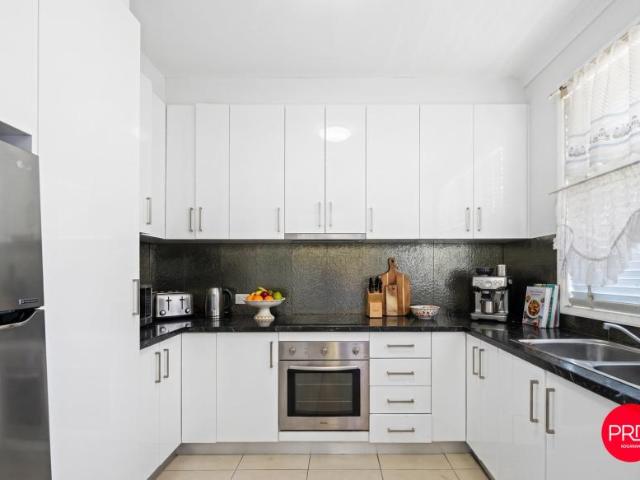 Villa for sale in Monterey, Bayside Council