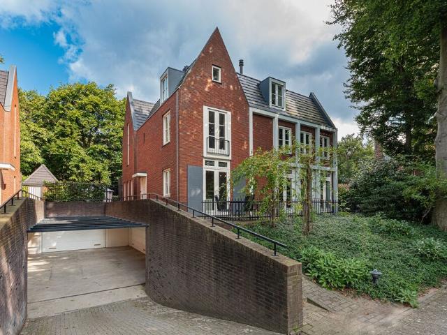 Woning te huur in Hilversum, Noord-Holland