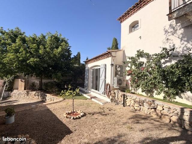 Maison vente à Arrondissement de Toulon, Ollioules