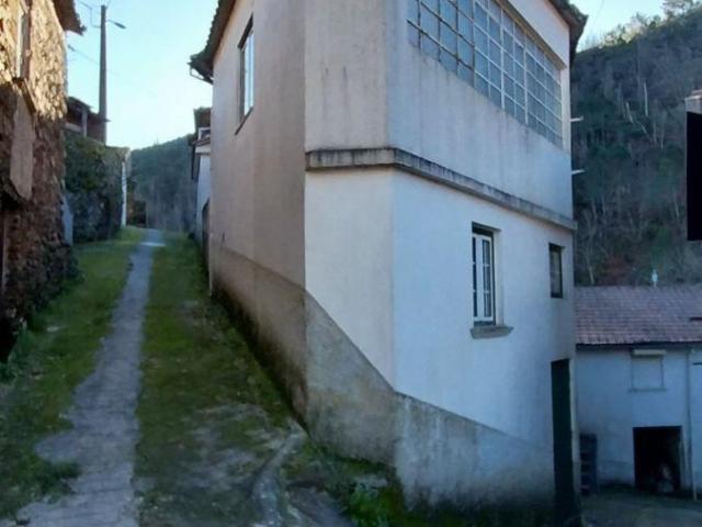 Casa venda em Arganil, Teixeira