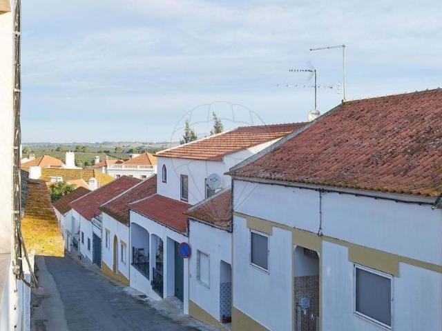 Moradia venda em Montemor-o-novo
