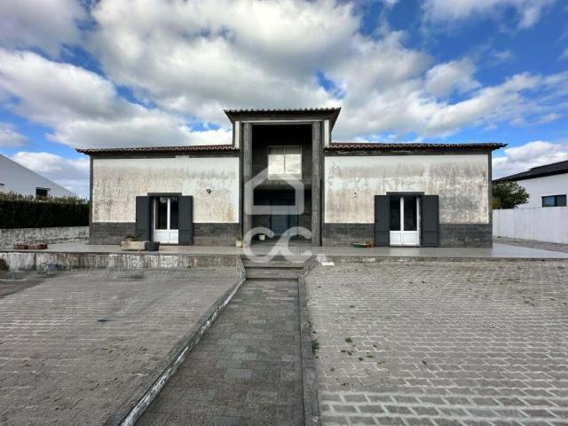 Casa venda em Açores, Ribeira Grande