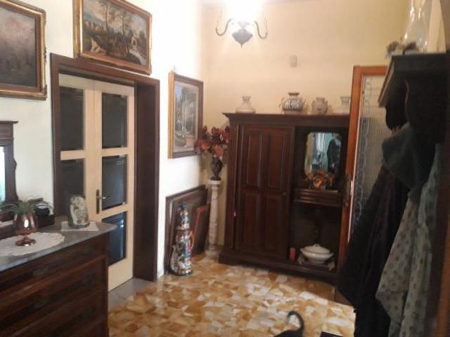 Villa Indipendente in vendita a Montecatini Terme, Toscana