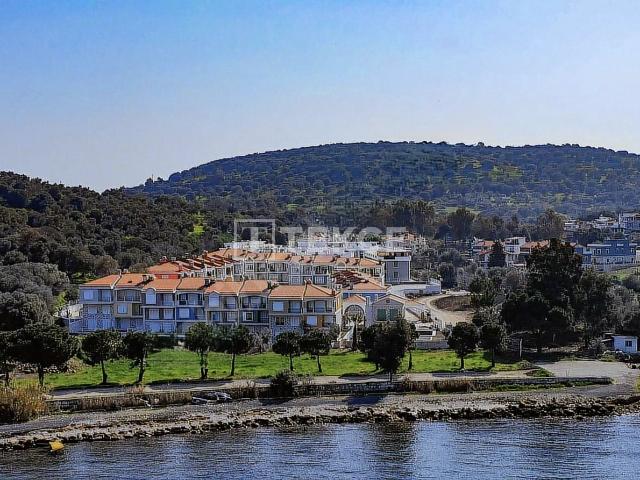Foça, İzmir içerisinde satılık Villa