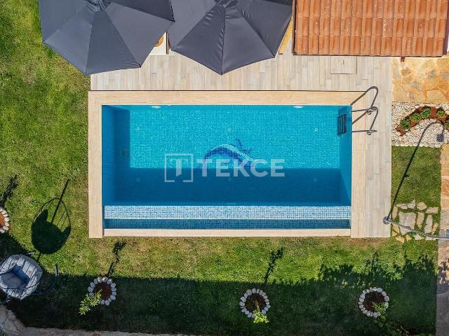 Kaş içerisinde satılık Villa