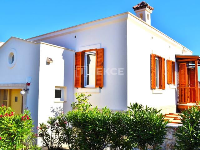 Kaş içerisinde satılık Villa