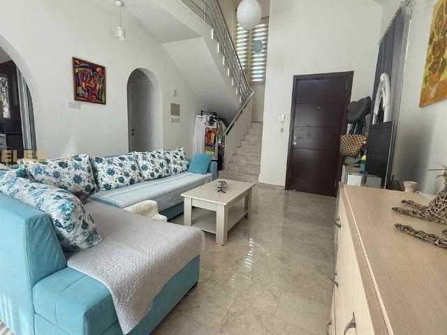 İzmir içerisinde satılık Villa