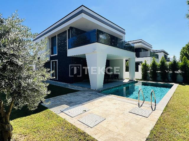 Kemer, Antalya içerisinde satılık Villa