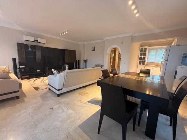 Kemer, Antalya içerisinde satılık Villa