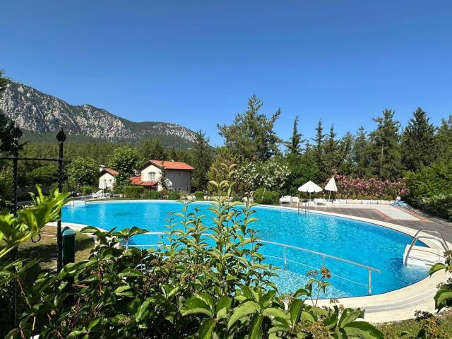 Kemer, Antalya içerisinde satılık Villa