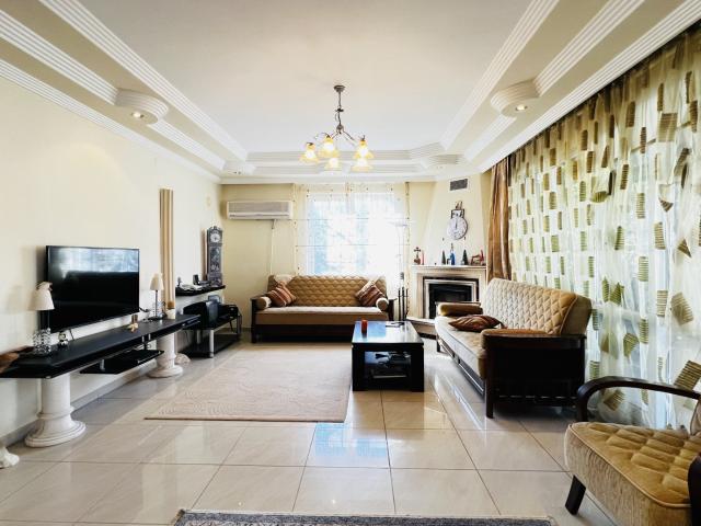 Kemer, Antalya içerisinde satılık Villa