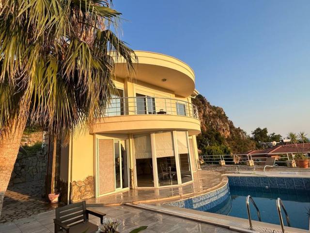 Alanya, Antalya içerisinde satılık Villa
