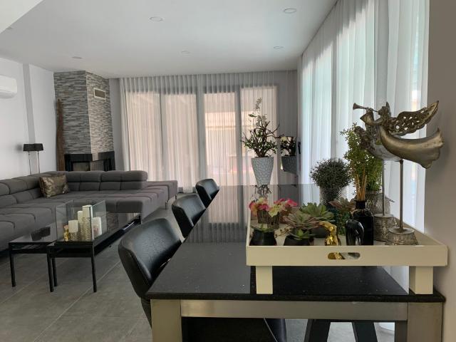 Kuşadasi, Aydin içerisinde satılık Villa