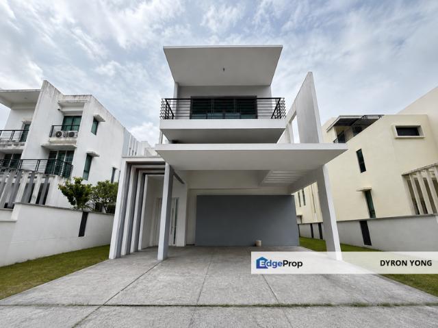 House for sale in Country Heights Damansara, Kuala Lumpur