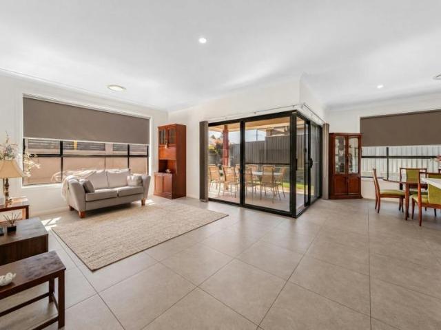 Villa for sale in Southlakes, Dubbo