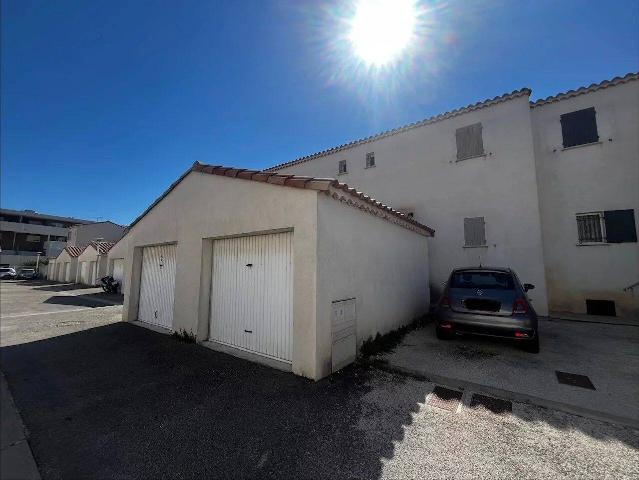Maison location à Zone industrielle, Châteaurenard