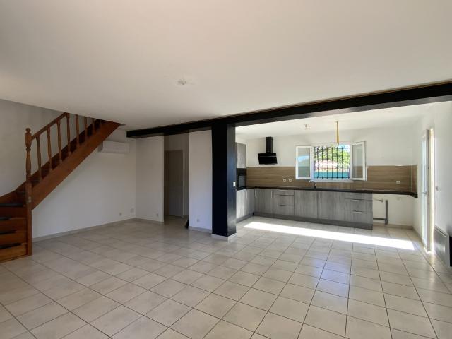 Maison vente à Nîmes, Uzès
