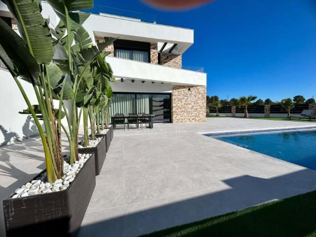 Chalet en alquiler en la Marina Baixa, España