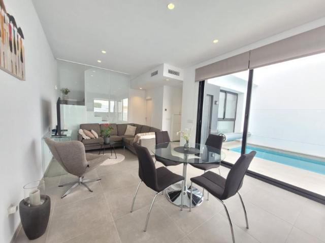 Chalet en alquiler en San Fulgencio, Valencia