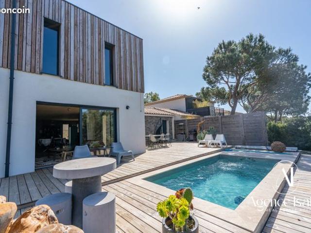 Maison vente à Arrondissement de Toulon, Le Lavandou