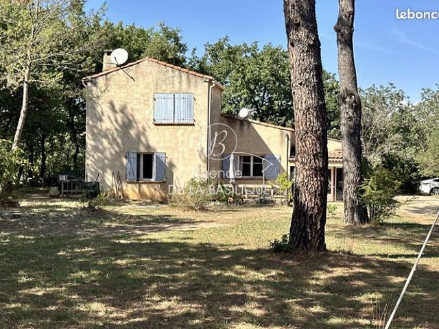 Maison vente à Saint-Maximin-la-Sainte-Baume, Var