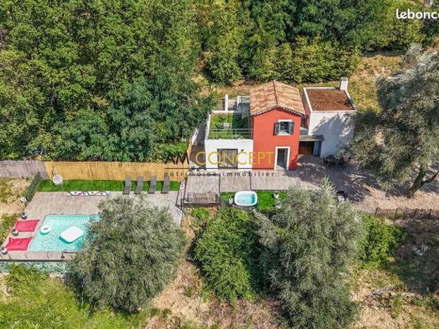 Maison vente à Montreuil-sur-Mer, Contes