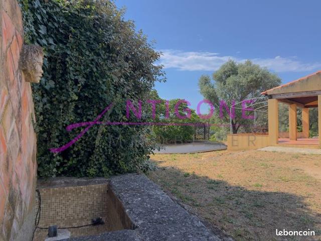 Maison vente à Arrondissement de Toulon, Le Beausset