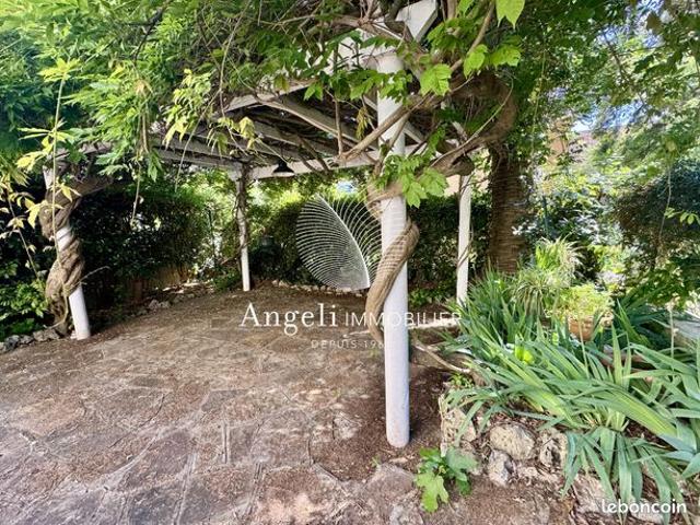 Maison vente à Arrondissement de Draguignan, Fréjus
