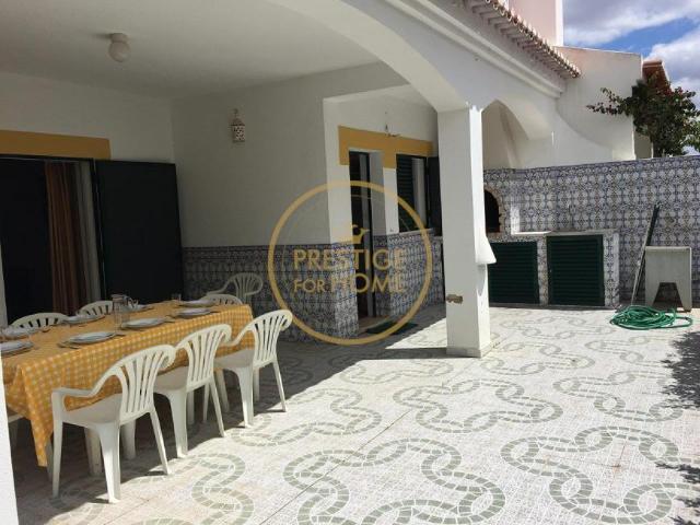 Moradia alugar em Altura