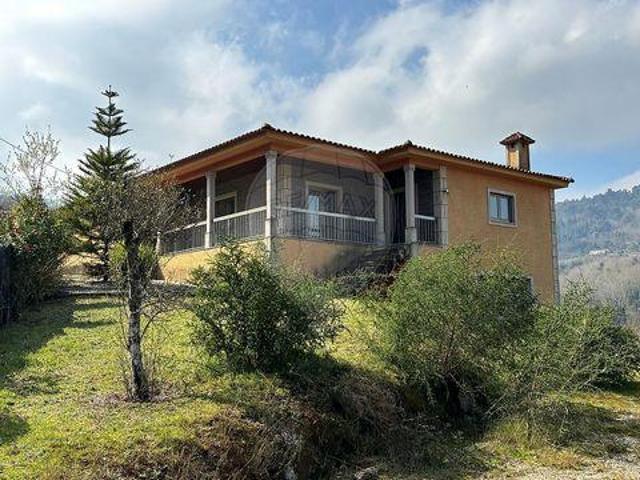 Casa venda em Celorico De Basto, Braga
